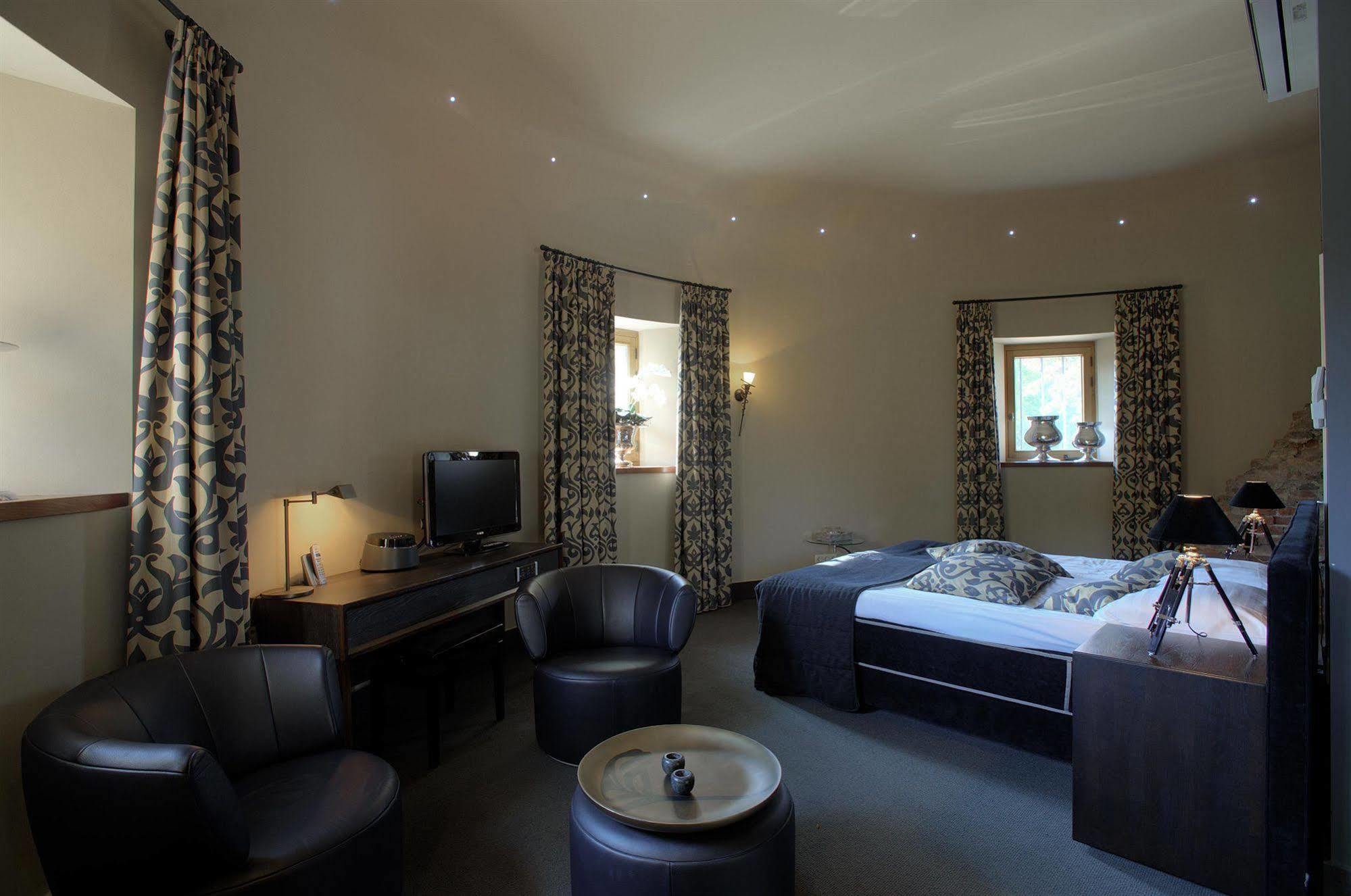Romantik Hotel Kasteel Daelenbroeck 허켄보쉬 외부 사진